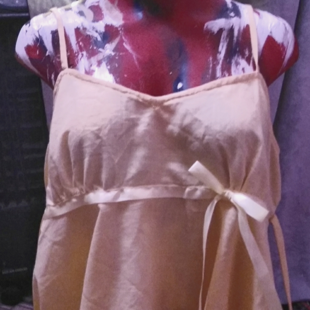 Fun sunshine yellow tanktop